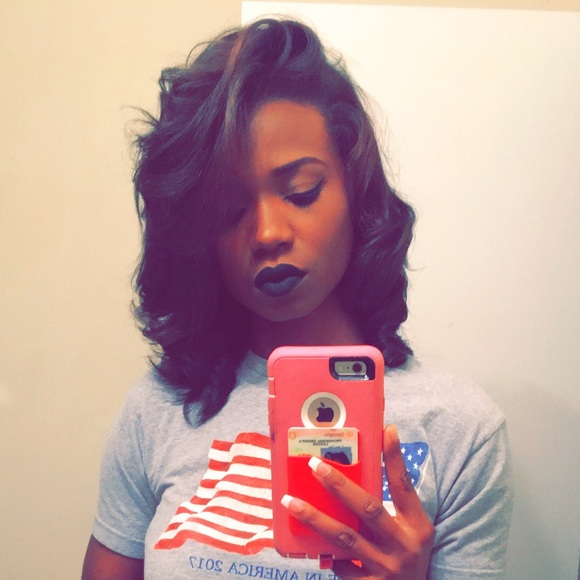 Meet your Posher, Myala - Picture 1 of 1